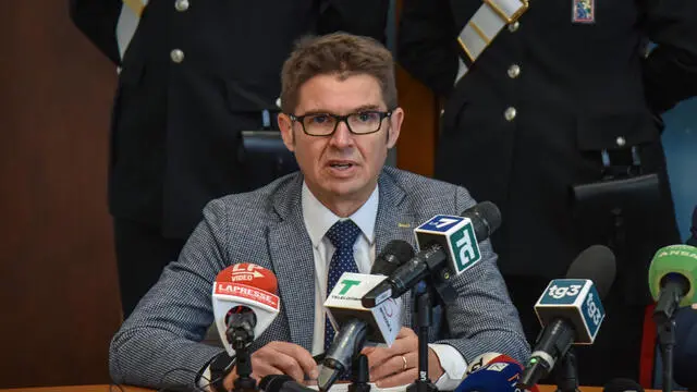 Il procuratore Giovanni Tarzia alla conferenza stampa in Procura sull’arresto di 6 soggetti coinvolti nell’evasione di Artem Uss, Milano 6 Dicembre 2023 ANSA/MATTEO CORNER