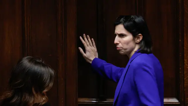 Elly Schlein alla Camera durante il voto di fiducia sul Decreto emergenze e attuazione PNRR, Roma, 17 Febbraio 2025.ANSA/GIUSEPPE LAMI