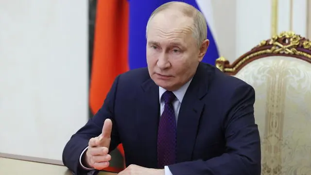 epa11916356 Russian President Vladimir Putin chairs a meeting with members of the Security Council via a video conference in Moscow, Russia, 22 February 2025. EPA/ALEKSEY BABUSHKIN / SPUTNIK / KREMLIN POOL