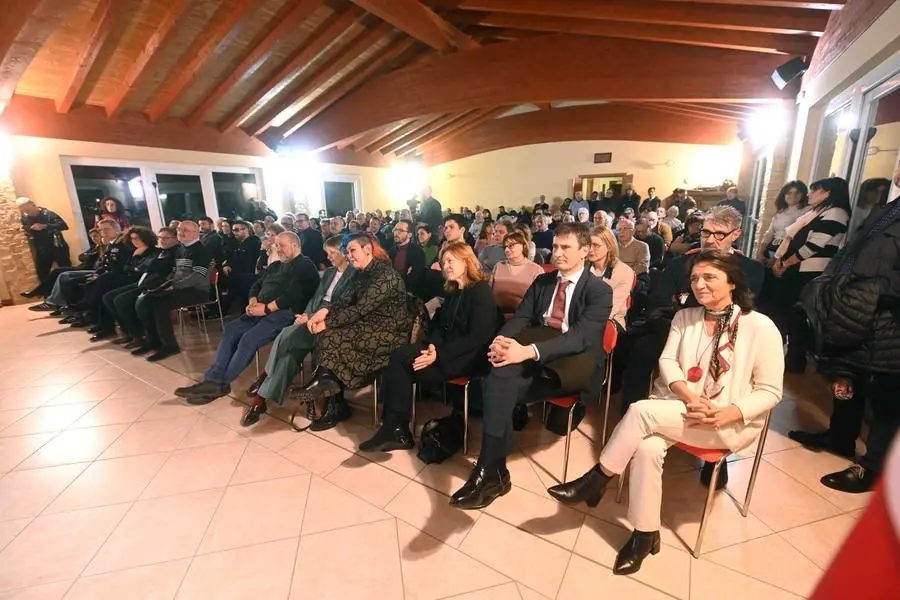 Consegnata a Manlio Milani la cittadinanza onoraria di Nave