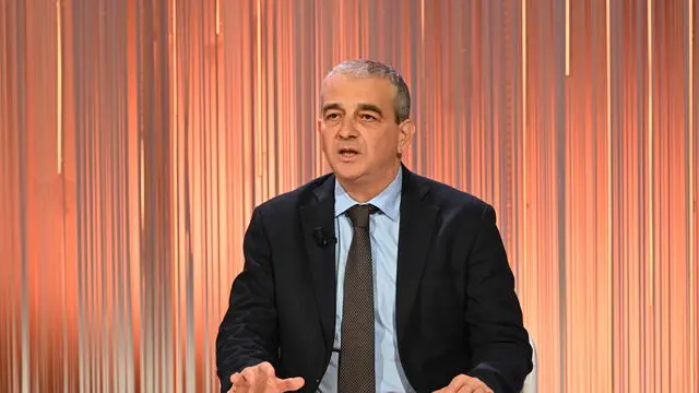 Giovanbattista Fazzolari ospite della trasmissione Rai “Cinque minuti” condotta da Bruno Vespa presso gli studi di via Teulada a Roma, 21 dicembre 2023. ANSA/CLAUDIO PERI