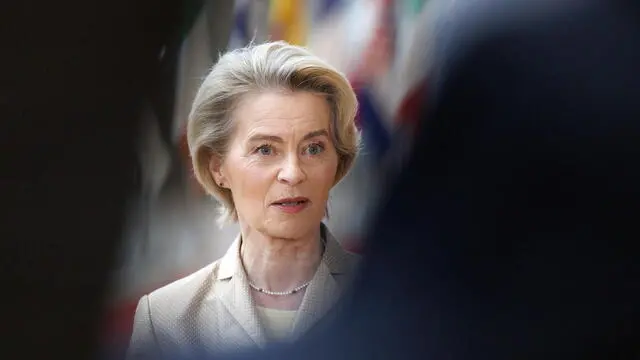 epa11890695 European Commission President Ursula von der Leyen addresses the media on the day of the EU-Canada meeting at the European Council in Brussels, Belgium, 12 February 2025. Trudeau arrived in Brussels following his visit to Paris to strengthen transatlantic co-operation. EPA/OLIVIER MATTHYS