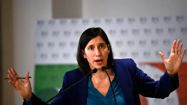 La segretaria del Partito Democratico, Elly Schlein, durante il convegno sulla lotta alle mafie nella sede del Partito Democratico, Roma, 24 febbraio 2025. ANSA/RICCARDO ANTIMIANI