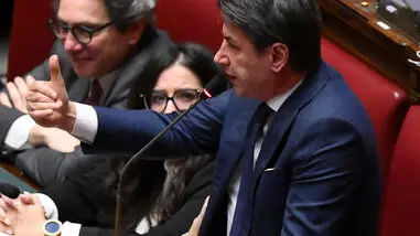 Il leader M5s Giuseppe Conte durante la discussione sulla mozione di sfiducia alla ministra Daniela Santanche' nell'aula della Camera, Roma, 25 febbraio 2025. ANSA/ETTORE FERRARI