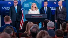 epa11911052 White House Press Secretary Karoline Leavitt (2-L), with Chair of the National Economic Council Kevin Hassett (L), National Security Advisor Michael Waltz (2-R), and White House deputy chief of staff for policy and United States homeland security advisor Stephen Miller, delivers remarks during the daily press briefing at the White House in Washington, DC, USA, 20 February 2025. EPA/SHAWN THEW / POOL