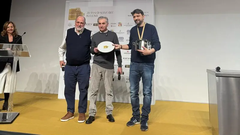 La premiazione a Milano - © www.giornaledibrescia.it