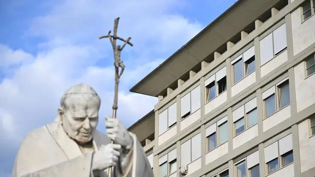 An external view of the Gemelli hospital where Pope Francis is hospitalized, in Rome, Italy, 27 February 2025. Pope Francis' situation was "stable" on Thursday morning compared to the condition reported the previous evening as the pontiff has entered his 14th day at the Agostino Gemelli Hospital where he is being treated for double pneumonia, Vatican sources said. The pontiff "woke up, had breakfast and is continuing therapy, also undergoing new tests". ANSA/ ALESSANDRO DI MEO