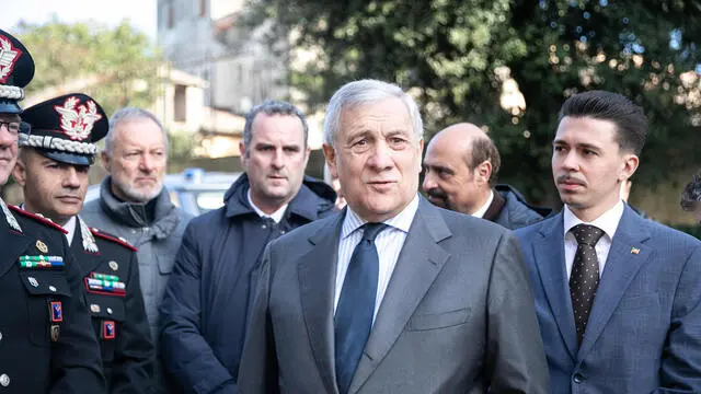 Antonio Tajani Vicepresidente del Consiglio dei ministri della Repubblica italiana durante la sua visita alla Compagnia dei Carabinieri di Castel Gandolfo. Castel Gandolfo,. 28/02/2025. ANSA/Emanuele Valeri (Z4C)