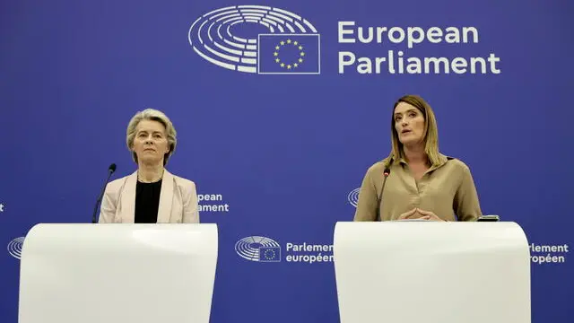 epa11743440 European Commission President Ursula von der Leyen (L) and European Parliament President Roberta Metsola (R) attend a press conference following the election of the Commissioners-designate members at the European Parliament in Strasbourg, France, 27 November 2024. The EU Parliament's session runs from 25 till 28 November 2024. EPA/RONALD WITTEK