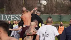 Calcio storico, il match tra i Neri di Brescia e il Centuria Roma