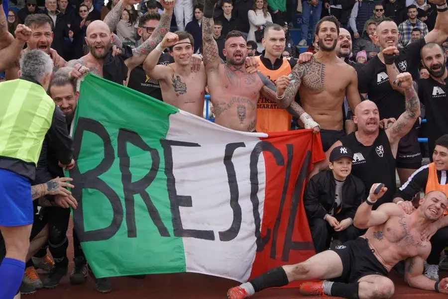 Calcio storico, il match tra i Neri di Brescia e il Centuria Roma