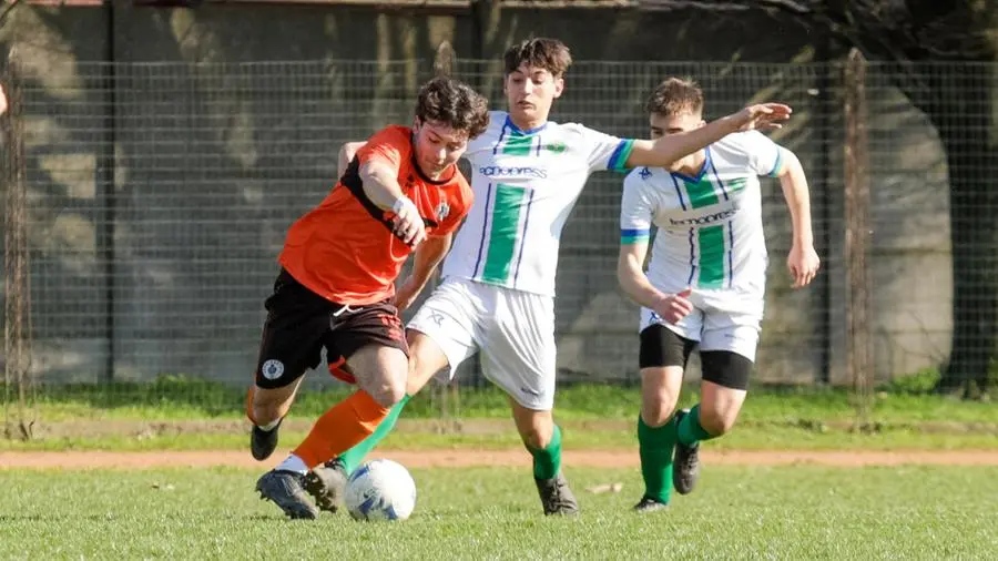 SPORT CALCIO PROMOZIONE VEROLESE - LODRINO NELLA FOTO BERTONI (VEROLESE) GUSMERI (LODRINO) 02/03/2025 marazzani@newreporter