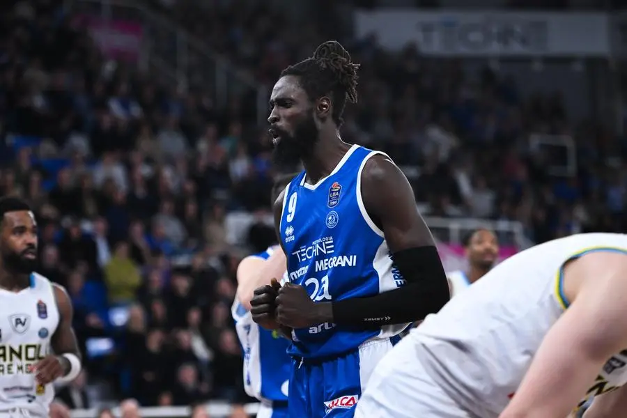 Basket, gli scatti di Germani-Cremona