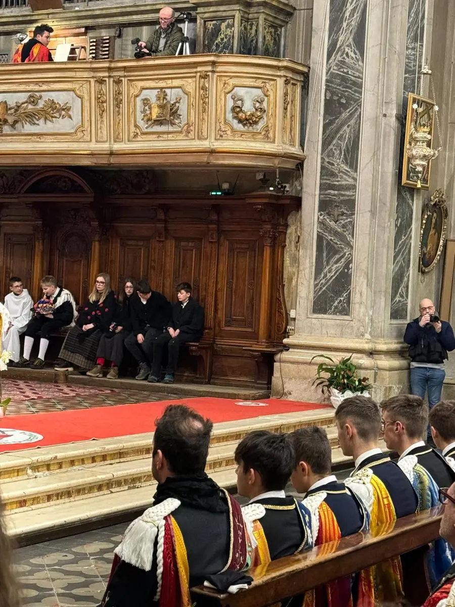 Carnevale di Bagolino, nella chiesa di San Giorgio la messa dedicata a «sunadúr e balarì»