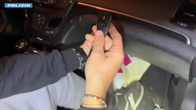 Maxisequestro cocaina della polizia di Terni (frame)