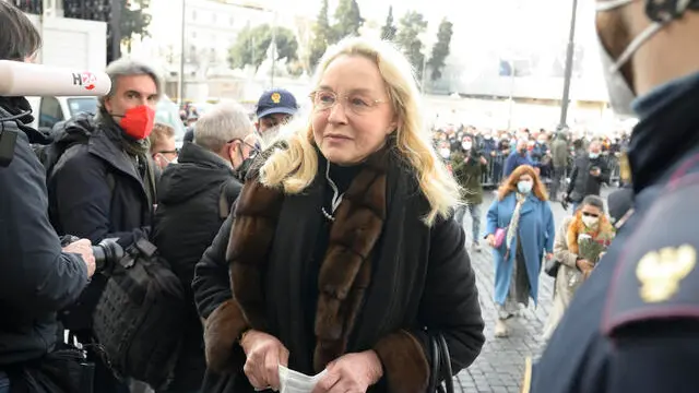 Eleonora Giorgi al suo arrivo al funerale dell’attrice Monica Vitti presso la Chiesa degli Artisti. Roma, 5 febbraio 2022. ANSA/CLAUDIO PERI