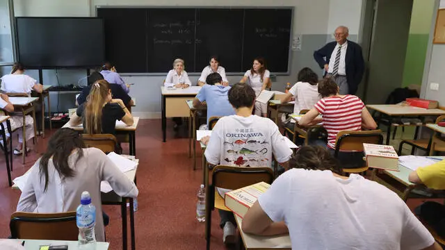 esami di maturita al Liceo Classico Arnaldo, Brescia 19 giugno 2024. Ansa Filippo Venezia