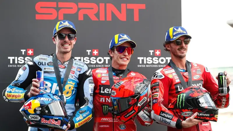 Da sinistra Alex Marquez, Marc Marquez e Bagnaia - Foto ANSA