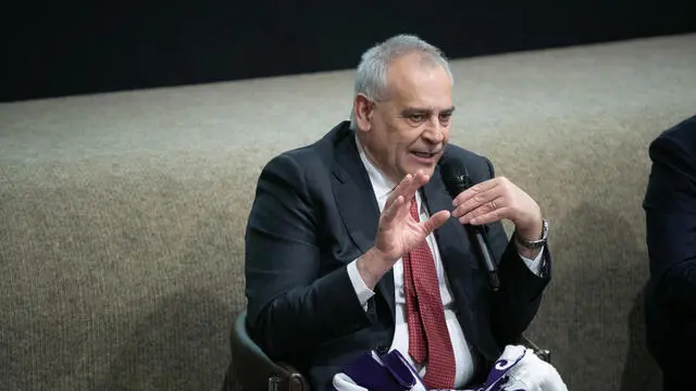 Lamberto Giannini, Prefetto di Roma, durante la Conferenza stampa di Presentazione di Daniele De Rossi, nuovo presidente dell'Ostiamare. Ostia, Roma, 25 gennaio 2025. ANSA/Emanuele Valeri