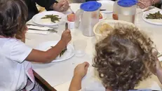 Una mensa scolastica in una immagine di archivio ANSA
