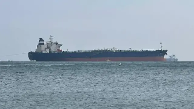 La petroliera Seajewel il cui scafo è stato squarciato da un'esplosione al largo della costa savonese su cui indaga l'Antiterrorismo.