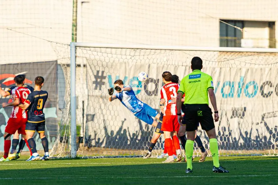 Sport Calcio DOVE Coppa Italia Eccellenza Rovato Vertovese - Codroipo nella foto parata di Gherardi Roberto 05/03/2025 mazzocchi@newreporter