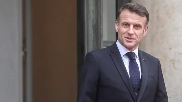 epa11828254 French President Emmanuel Macron awaits the arrival of his Angolan counterpart Joao Lourenco (not pictured) at the Elysee Palace in Paris, France, 16 January 2025. EPA/TERESA SUAREZ