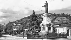 Monumento di Arnaldo Da Brescia - Foto Fondazione Negri