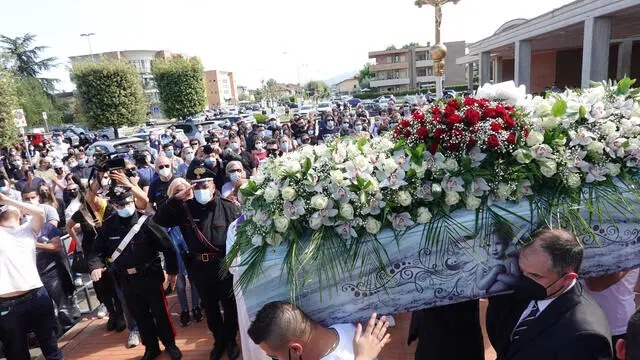 Funerali di Luana D'orazio la ragazza madre 22 enne di Pistoia morta sul lavoro.Chiesa di Spedalino Agliana. ANSA/LUCA CASTELLANI/