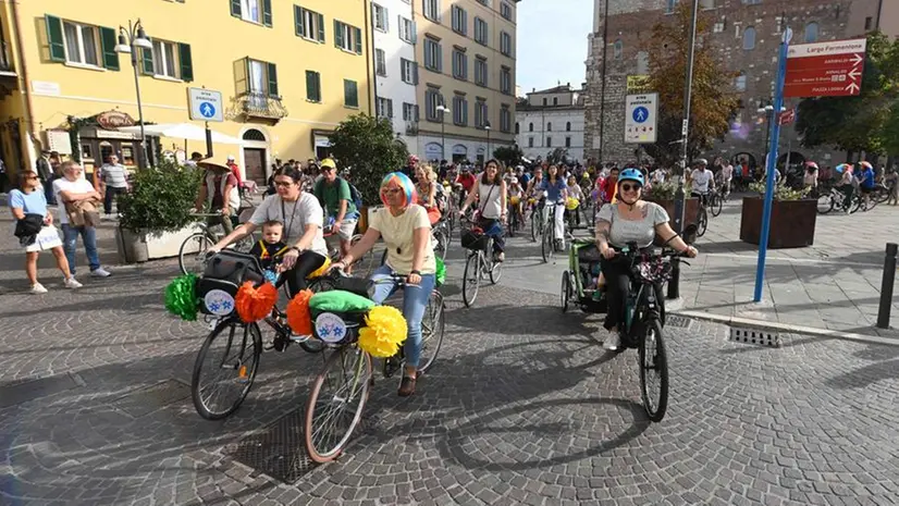 La domenica ecologica in centro a Brescia - © www.giornaledibrescia.it