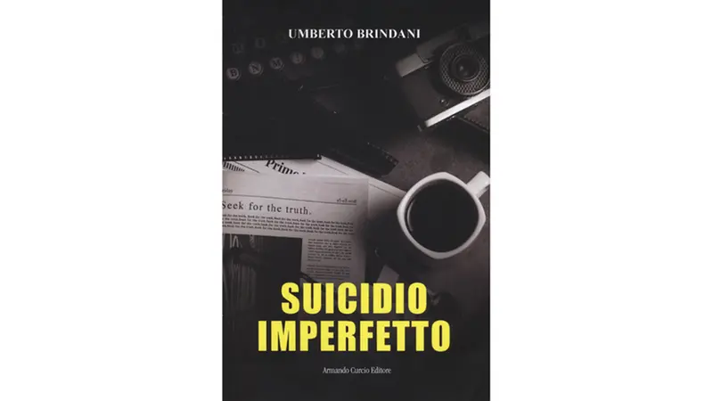 La copertina di Suicidio imperfetto