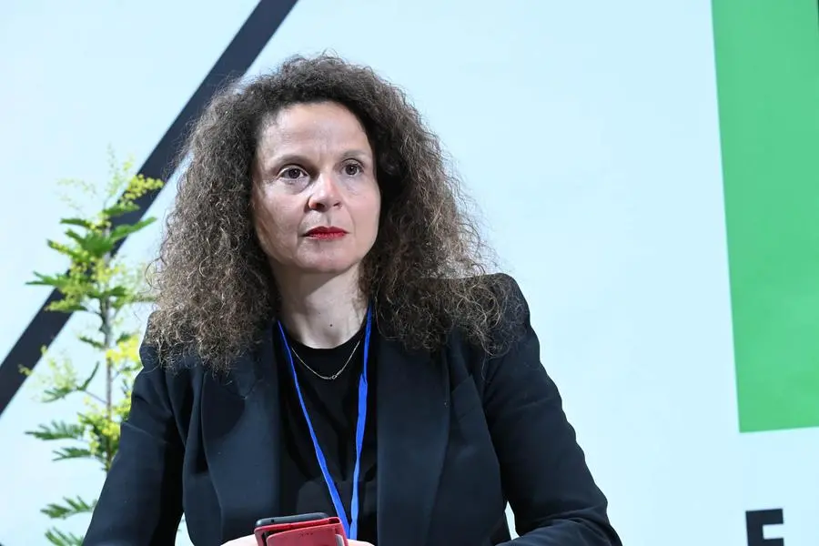 CRONACA BRESCIA EXPO FUTURA 2025 FUTURE ARENA SOSTENIBILITA' :TRANSIZIONE ENERGETICA E DECARBONIZZAZIONE NELLA FOTO MOMENTI DEL CONVEGNO LUCIANA DI BISCEGLIE  8/03/2025 newreporter©favretto