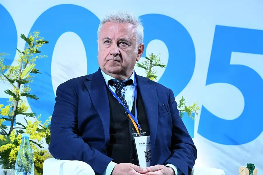 CRONACA BRESCIA EXPO FUTURA 2025 FUTURE ARENA SOSTENIBILITA' :TRANSIZIONE ENERGETICA E DECARBONIZZAZIONE NELLA FOTO MOMENTI DEL CONVEGNO  8/03/2025 newreporter©favretto