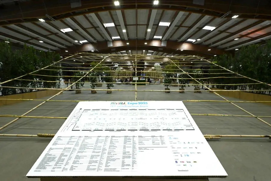 CRONACA  BRESCIA EXPO FUTURA 2025 VARI STAND NELLA FOTO INGRESSO FIERA  8/03/2025 newreporter©favretto