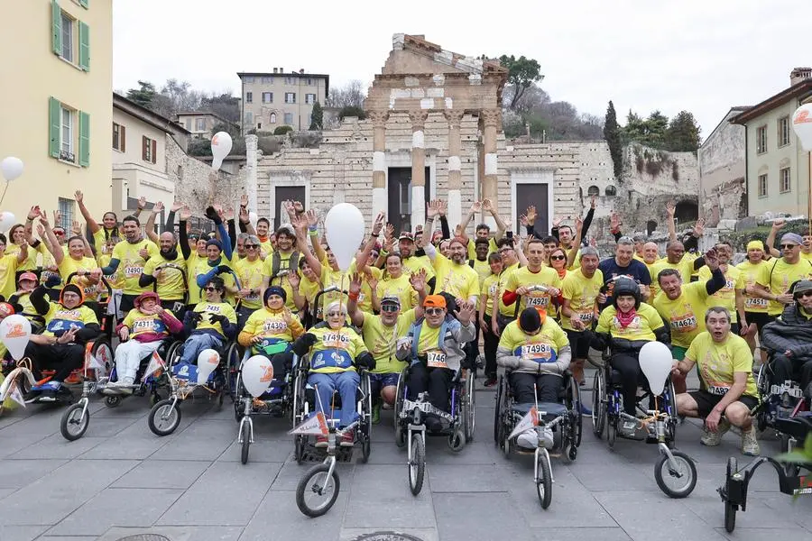 Brescia Art Marathon, i corridori in centro città