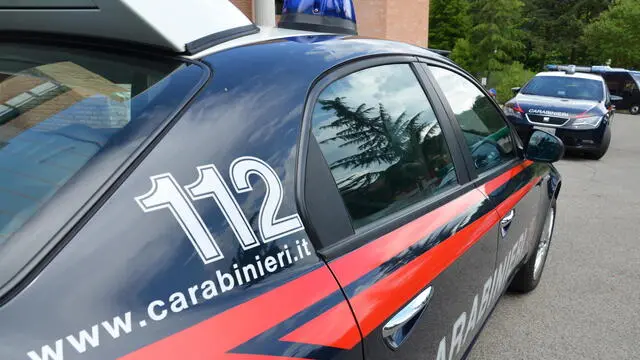 auto carabinieri