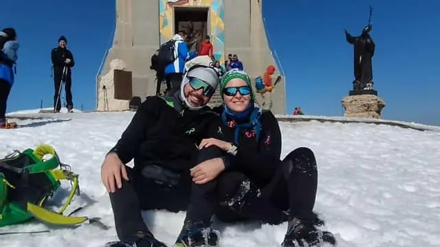 Laura Barbieri e il compagno Maurizio Filini sul Guglielmo - Foto tratta da Fb