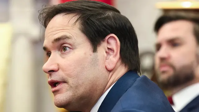 epa11930698 US Secretary of State Marco Rubio speaks while attending a meeting between US President Donald Trump and Ukrainian President Volodymyr Zelensky in the Oval Office of the White House in Washington, DC, USA, 28 February 2025. Zelensky is in Washington to sign the framework of a deal, pushed by President Trump, to share Ukraines’s mineral wealth with the US. EPA/JIM LO SCALZO / POOL