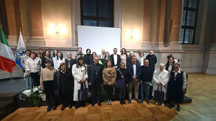 CRONACA BRESCIA SALONE VANVITELLIANO CONVEGNO FIMS NELLA FOTO LE 14 SCUOLE PREMIATE PER CARINI 10-03-2025 MARCO ORTOGNI NEW EDEN GROUP