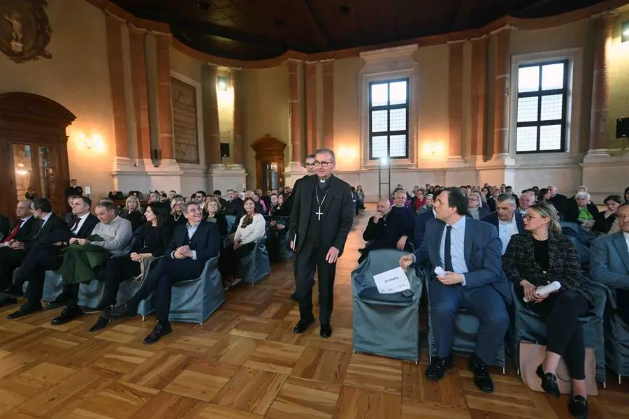 CRONACA BRESCIA SALONE VANVITELLIANO CONVEGNO FIMS PER CARINI 10-03-2025 MARCO ORTOGNI NEW EDEN GROUP