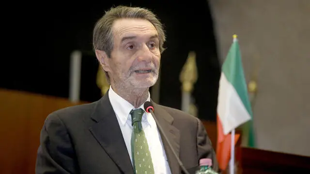 Il presidente di Regione Lombardia Attilio Fontana partecipa al convegno 'Bando impianti e strumenti sport e giovani sui territori' a Palazzo Pirelli a Milano, 3 marzo 2025. ANSA/MOURAD BALTI TOUATI