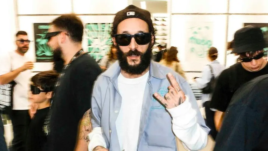 Davide Group Rapper Non chiamatelo stilista: il Turco è lo stylist dei rapper | Giornale di ...