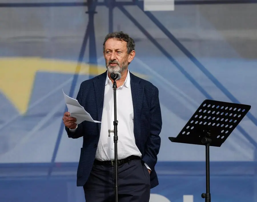 La manifestazione per l'Europa in piazza del Popolo a Roma