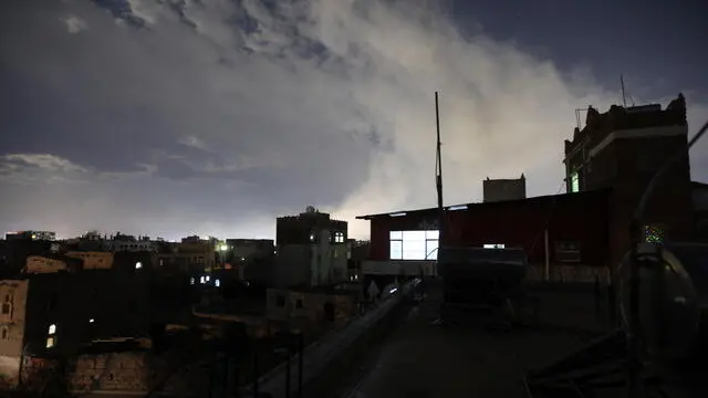 epa11966710 Smoke rises from a position following airstrikes in Sana'a, Yemen, 15 March 2025. Three airstrikes targeted a neighborhood in Sana'a, causing powerful explosions, the Houthis-run Al-Masirah TV has reported. EPA/YAHYA ARHAB