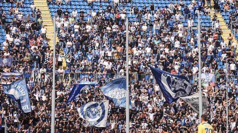 I tifosi del Brescia - Foto New Reporter © www.giornaledibrescia.it