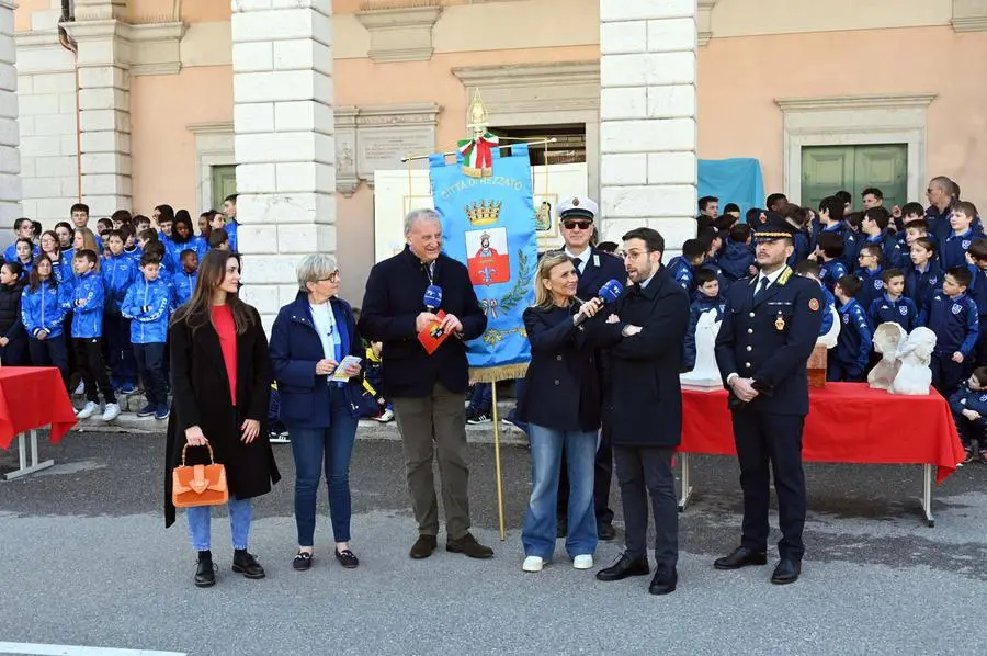 REZZATO IN PIAZZA CON NOI REDAZIONE PROVINCIA 16-03-2025 GABRIELE STRADA NEW EDEN GROUP 