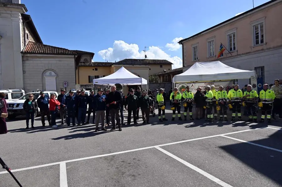 REZZATO IN PIAZZA CON NOI REDAZIONE PROVINCIA 16-03-2025 GABRIELE STRADA NEW EDEN GROUP 