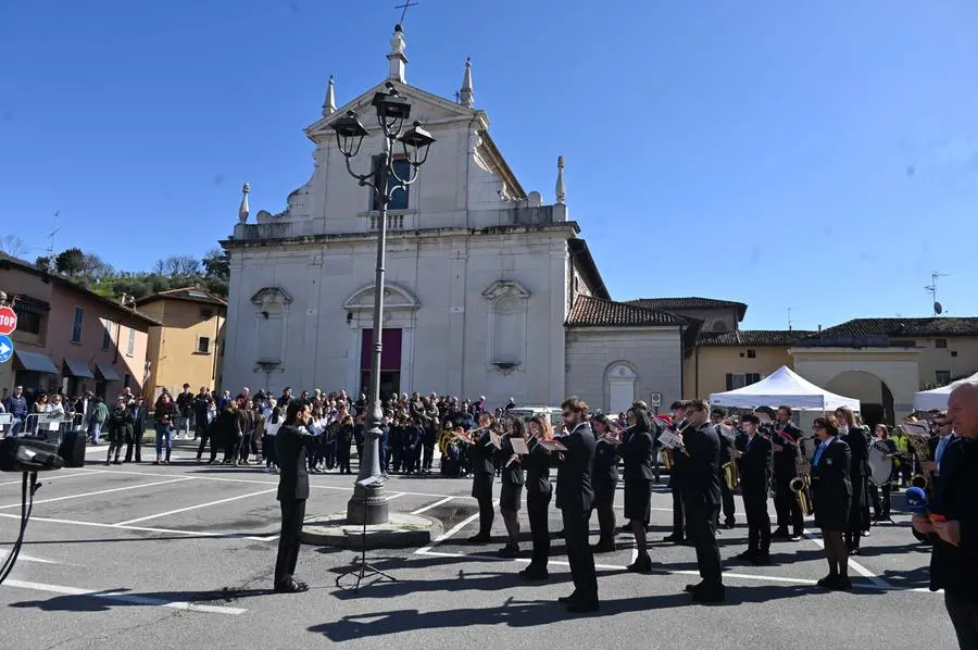 REZZATO IN PIAZZA CON NOI REDAZIONE PROVINCIA 16-03-2025 GABRIELE STRADA NEW EDEN GROUP 