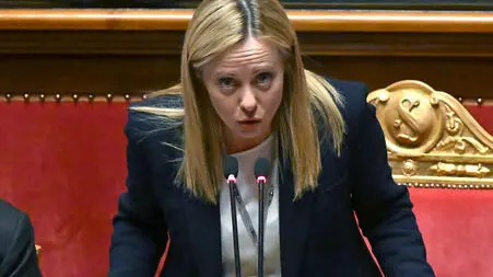 Il presidente del Consiglio, Giorgia Meloni, durante la replica alle comunicazioni in vista del Consiglio europeo del 23 e 24 marzo, nell'aula del Senato, Roma, 21 marzo 2023. ANSA/ETTORE FERRARI