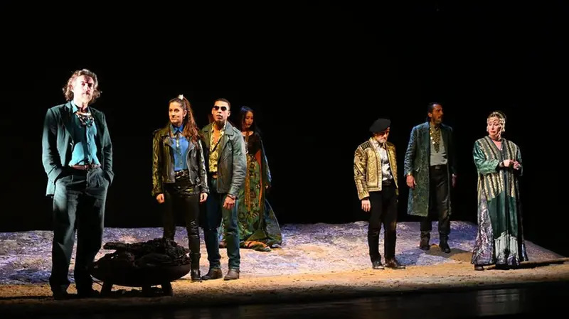 Teatro Sociale. Iliade il gioco degli Dei con Alessio Boni e Antonella Attili
A cura di A2A Banco dell'Energia
Brescia 17.03.2025 Ph Christian Penocchio